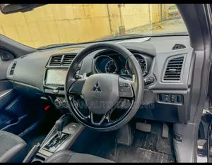 Mitsubishi RVR 2019 Black