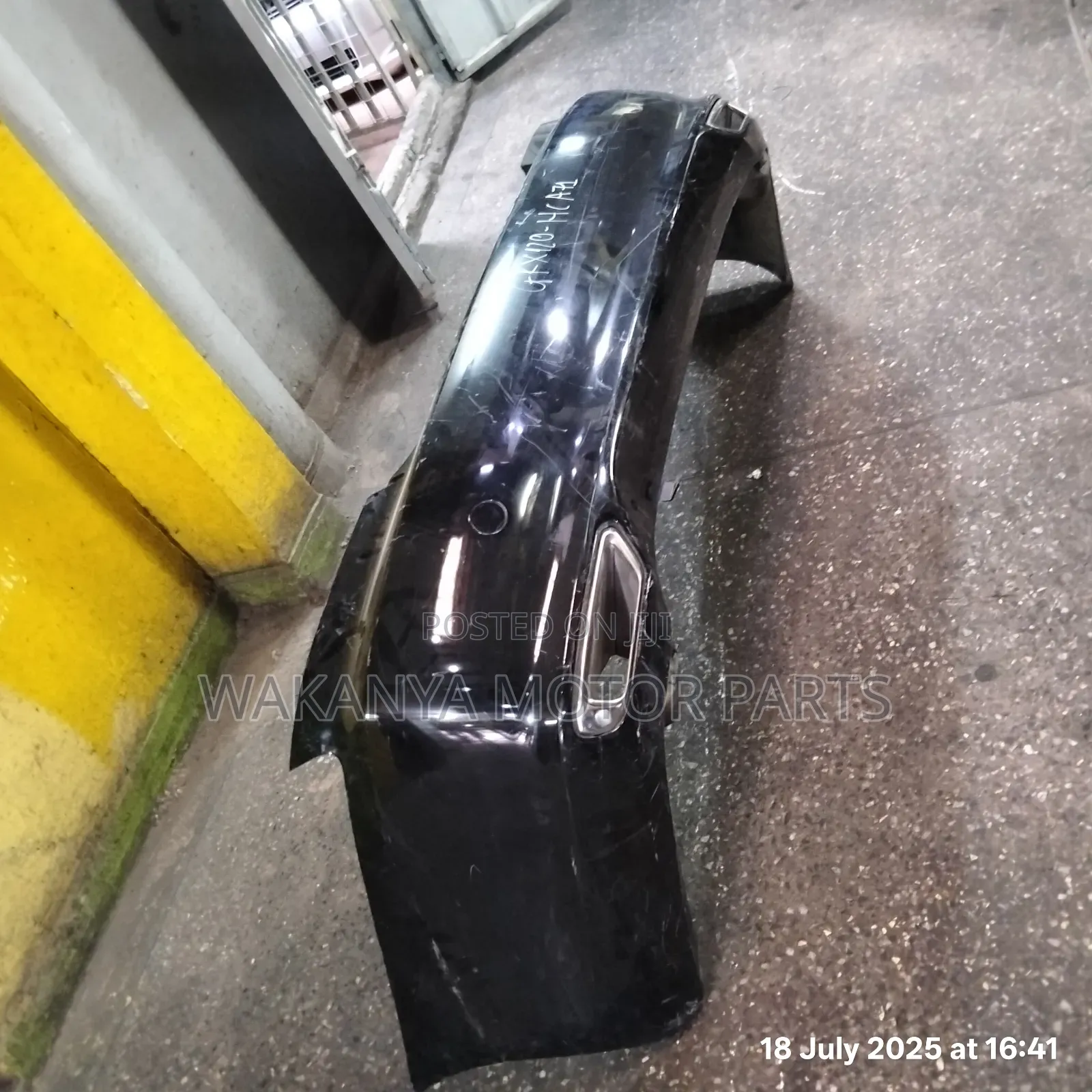 Toyota Mark X Grx120 Back Bumper, Clean Ex Japan