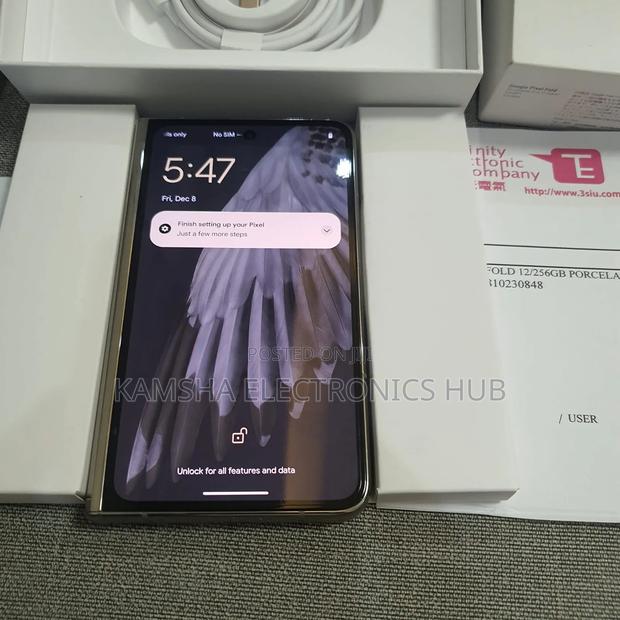 New Google Pixel Fold 256 GB Black - thumbnail 2