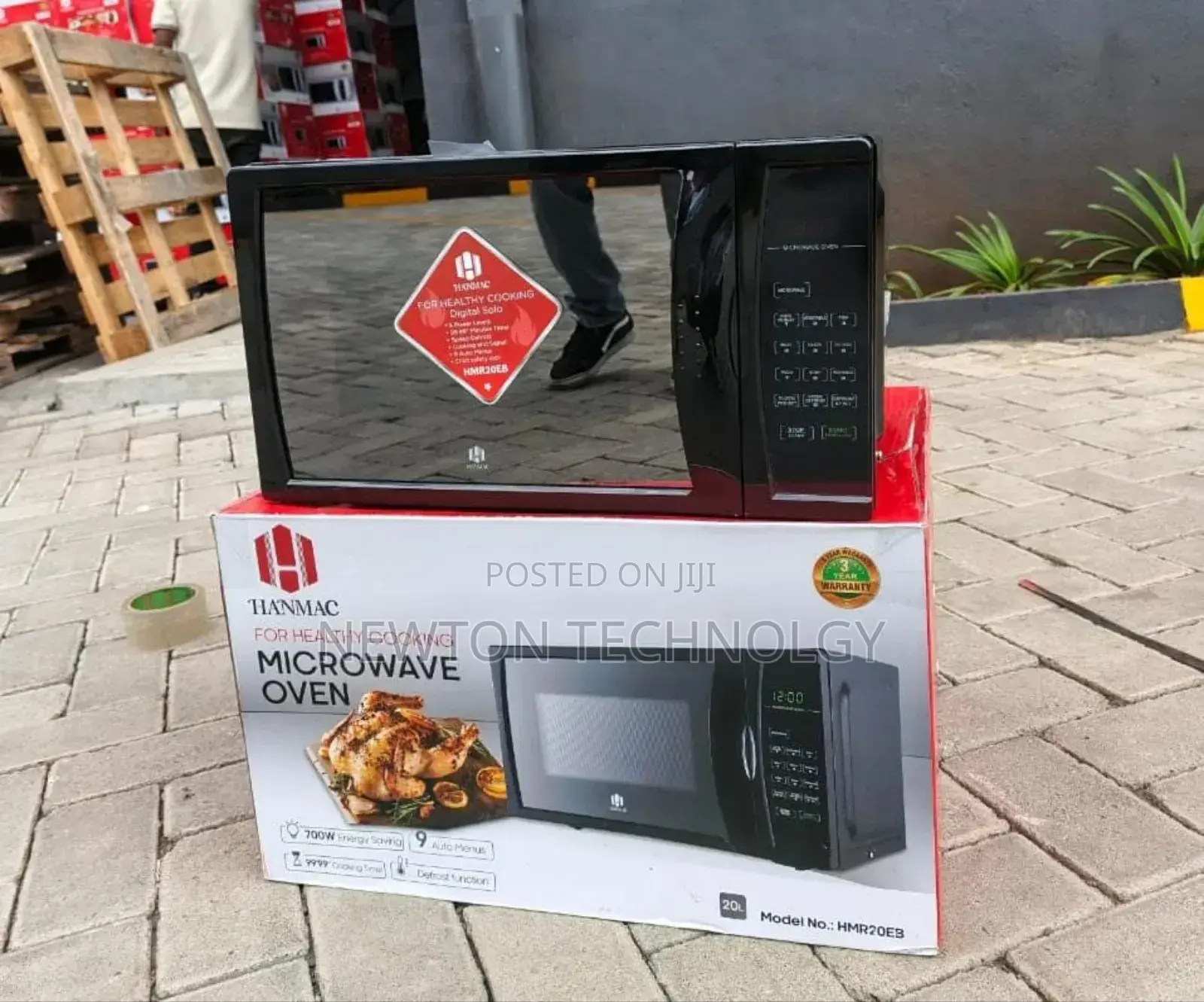 20 Litres Black New Model Digital Microwave