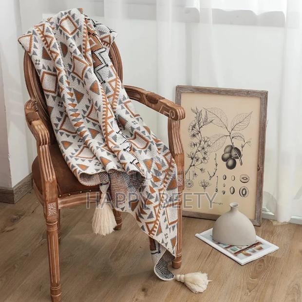 *Nordic Bohemian Knitted Throw Blankets With Tassels* - thumbnail 3