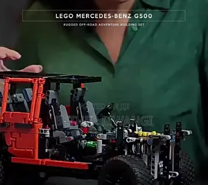 Lego Mercedes Benz-G500 in Kenya