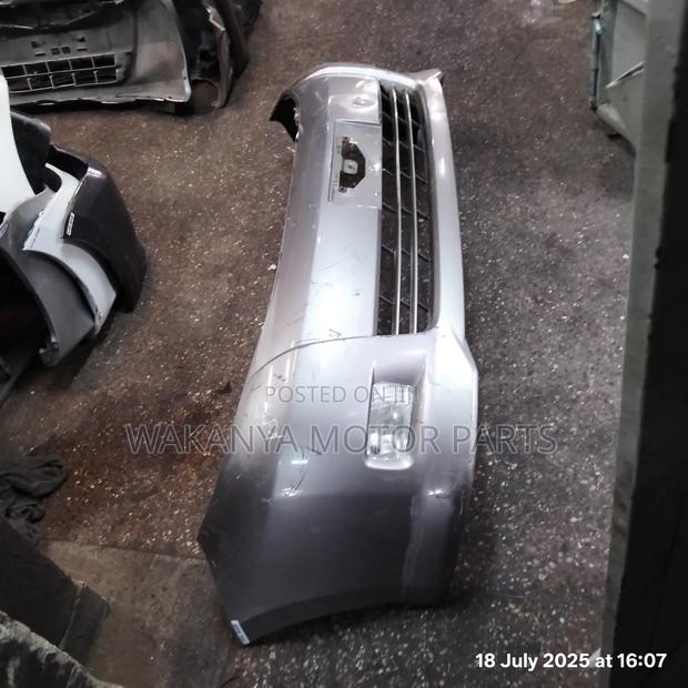 Toyota Isis 2004/2006 Front Bumper Complete With Fog Lamps