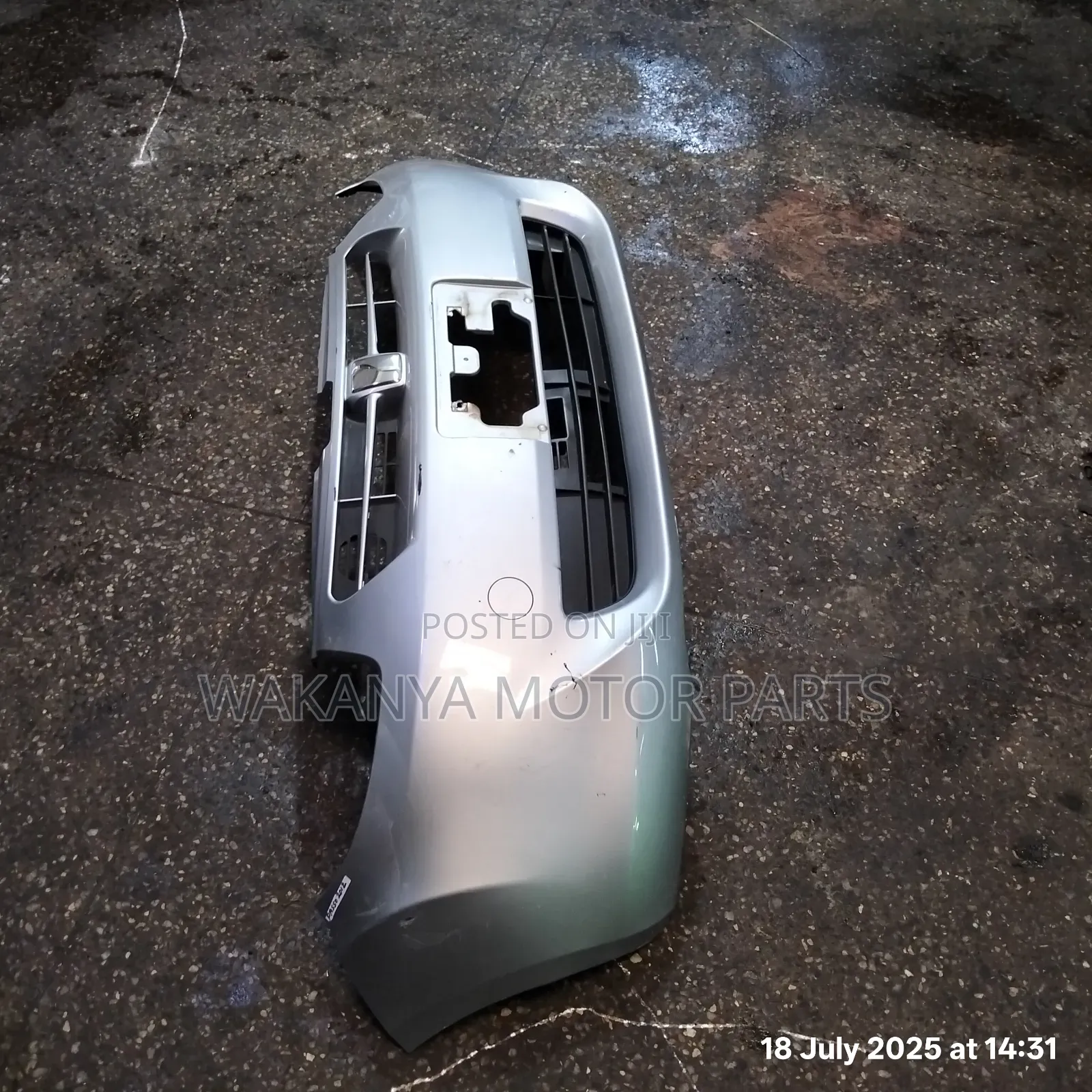 Toyota Passo Kgc30 Front Bumper, Model 2011/2013. Ex Japan