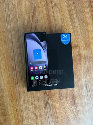 Samsung Galaxy Fold 5G 512 GB Black - main view