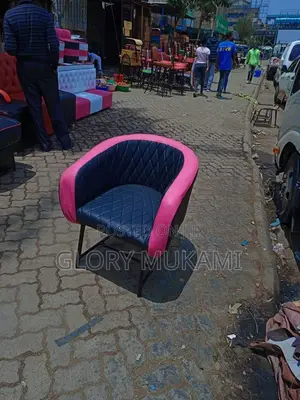 Black Pink Manicure Chairs