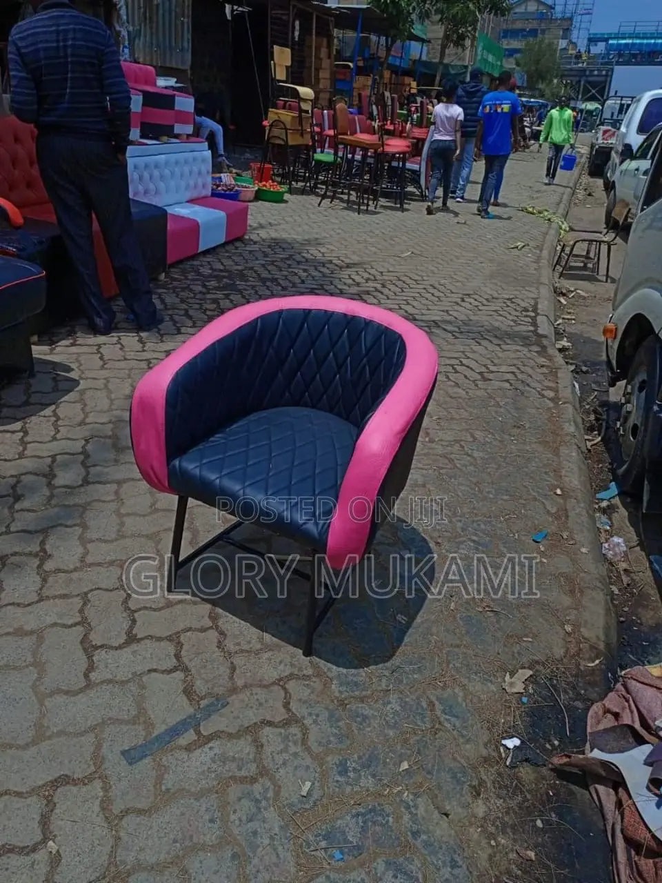 Black Pink Manicure Chairs