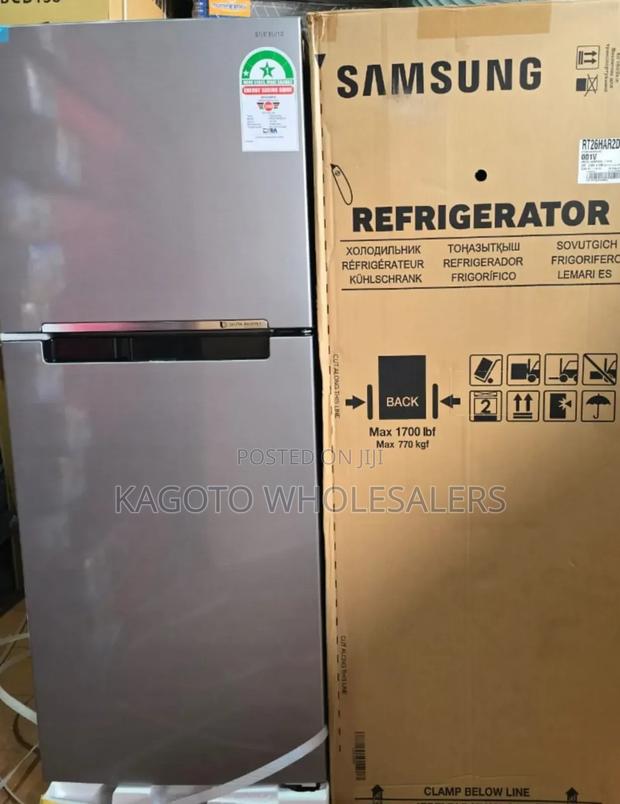 203litres Samsung Top Freezer Two Door Fridge No Frost Sf