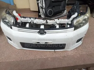 Toyota Rumion Nose Cut