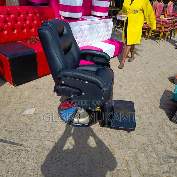 Hydrolic Barber Chair Uplifter - main view