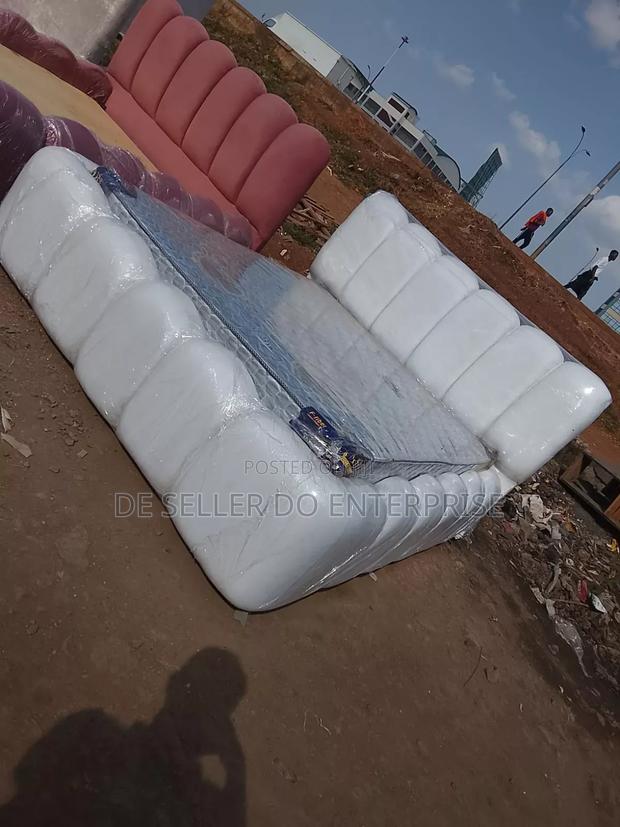 White Bubble Bed 5*6
