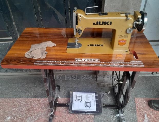 Juki Sewing Machine With Table > Professional - main view