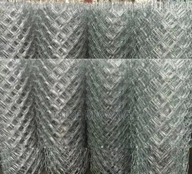 Quality Chain Link, 65x65, 14g, 12ft - main view