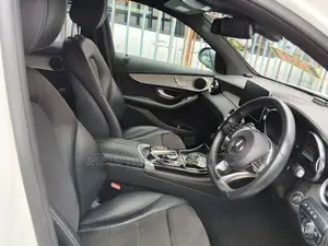 Mercedes-Benz GLC-Class 2018 White