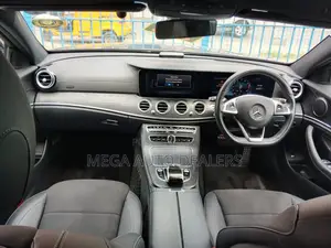 Mercedes-Benz E250 2018 Black
