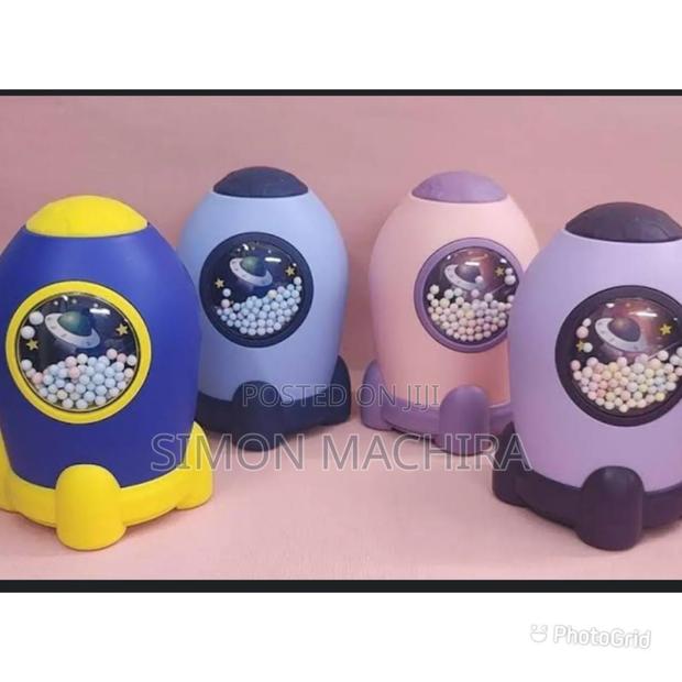 Kids Rocket Piggy Bank - thumbnail 3