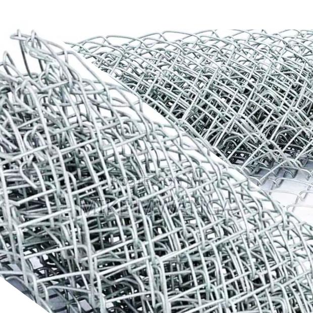 10 Ft, 12.5g, 65x65 Galvanized Chain Link Mesh