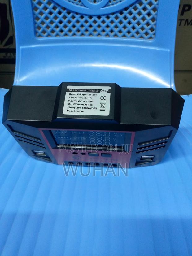 Solarmax 40a Charge Controller 12v,24v 50v Pv Maximum Volts - thumbnail 3