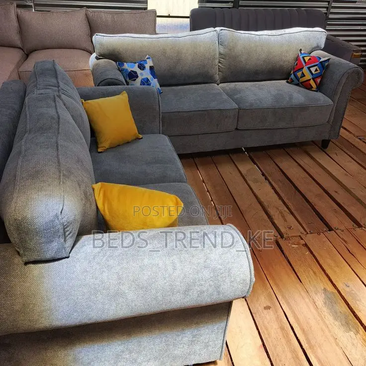 5 Seater Modern Sofa 3,2 With Throw Pillows