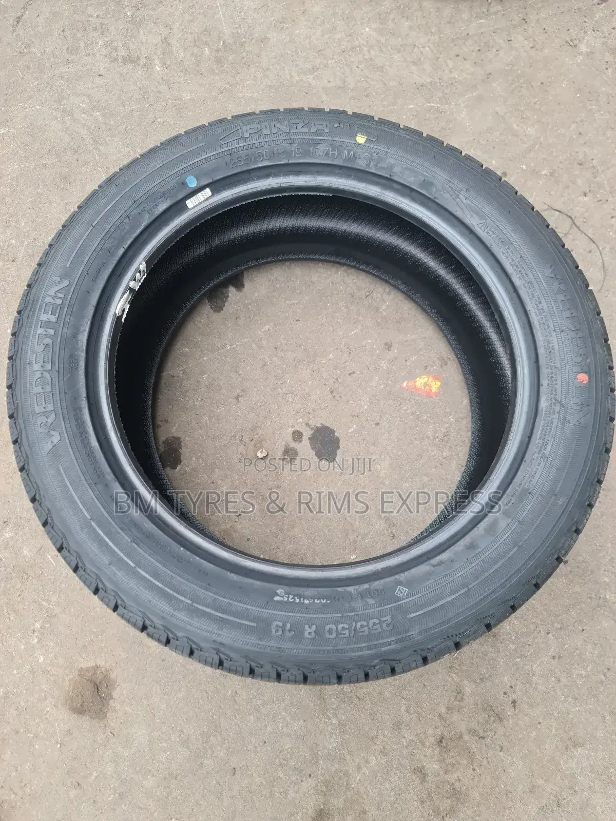 255 /50 R19 Vredestein Tyres (Highway Terrrain) India.