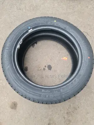 255 /50 R19 Vredestein Tyres (Highway Terrrain) India.