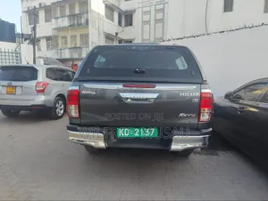 Toyota Hilux 2019 Black