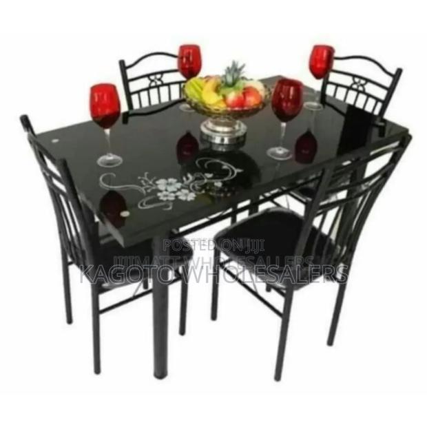 Complete Set, Glass Table. ** Four Sitter Dinning Table