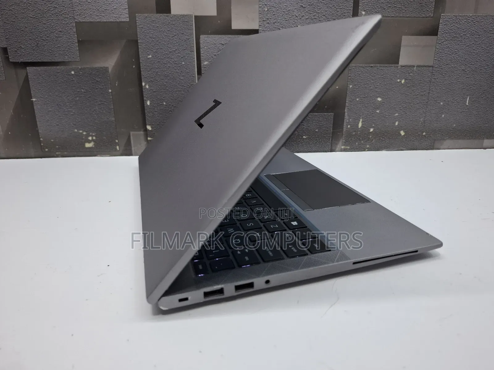 Laptop HP ZBook Firefly 14 G7 32GB Intel Core i7 SSD 512GB