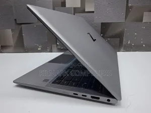 Laptop HP ZBook Firefly 14 G7 32GB Intel Core i7 SSD 512GB