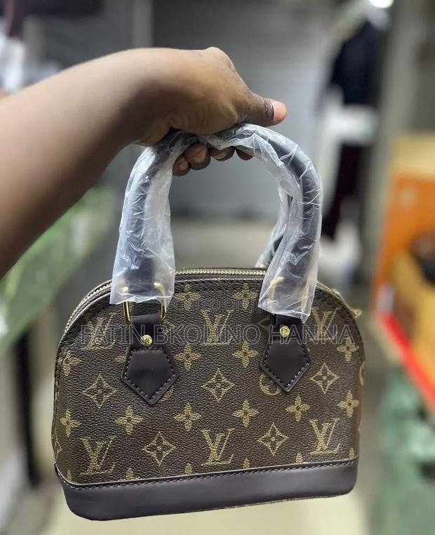 Mini Lv Bag - thumbnail 3