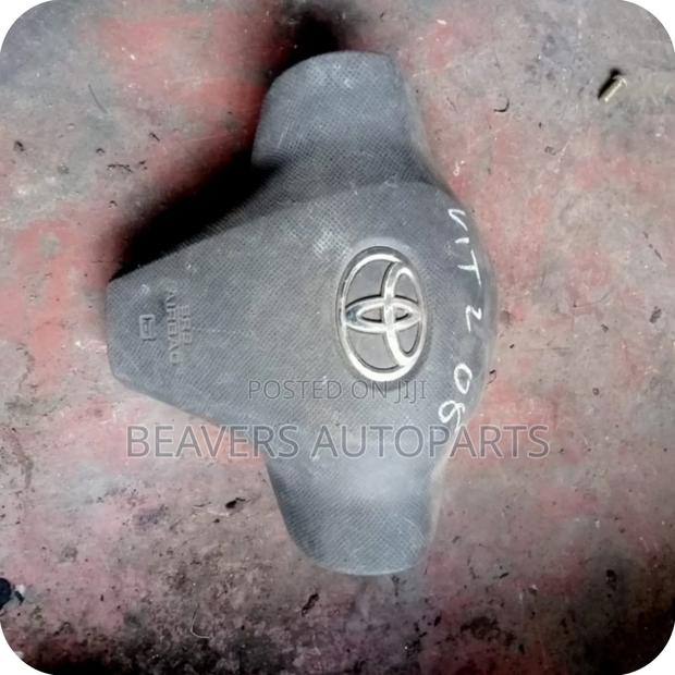 Toyota Vitz 2008/Belta Steering Airbag