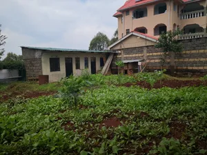 50by100 Plot for Sale in Muthiga Kikuyu Kiambu County.