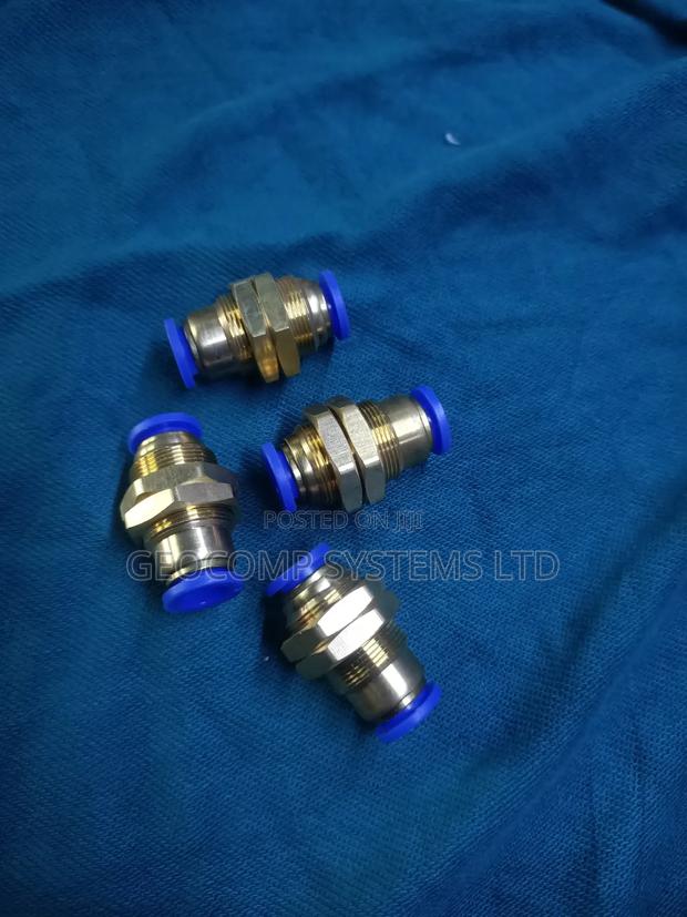 Pneumatic Bulkhead Union 10mm - main view