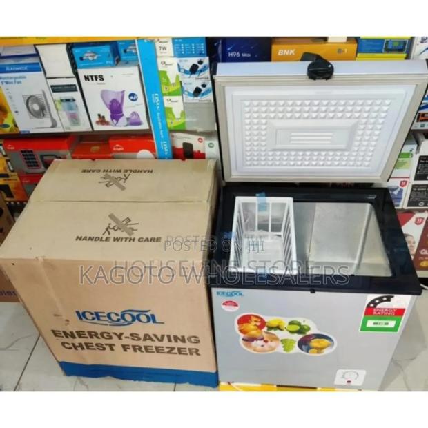 Cheat Freezer*. Ecomax 109litres Freezer - main view