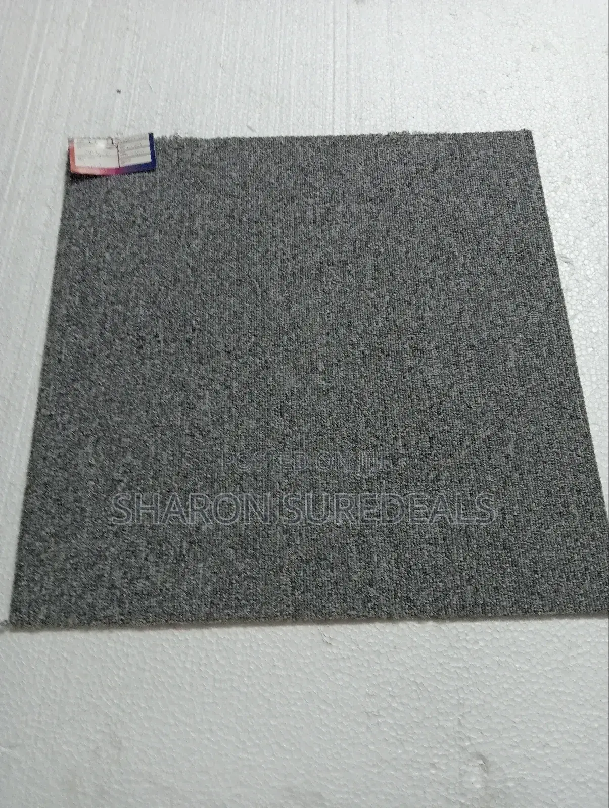 Ll Series Carpet Tiles/50×50