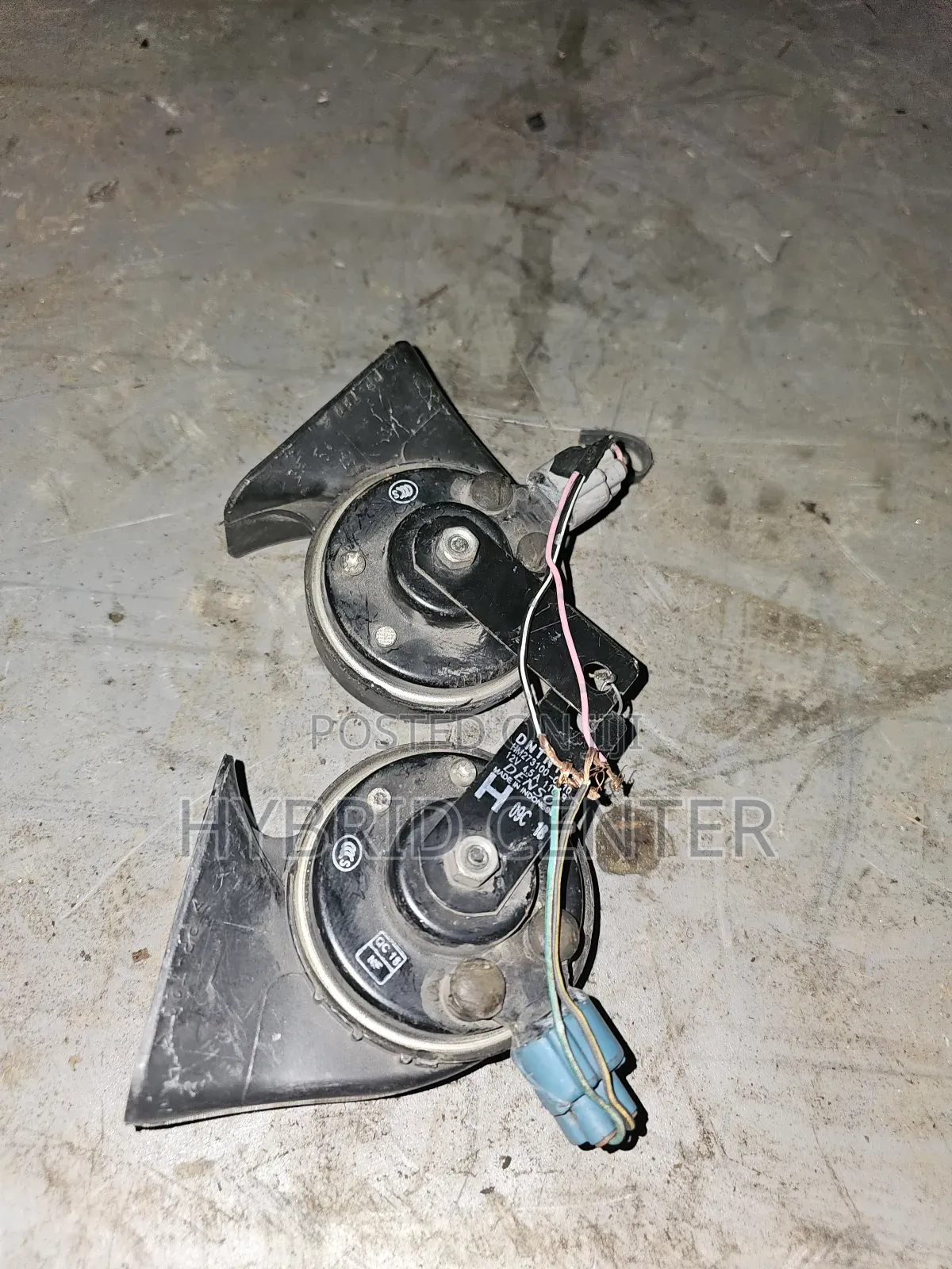 Toyotaharrier Top Horn