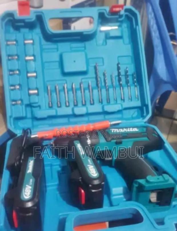 Makita Portable Drill Set/Portable Drill Set Makita