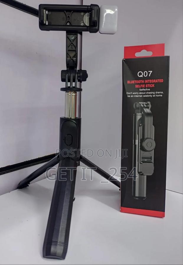 Tripod Phone Holder