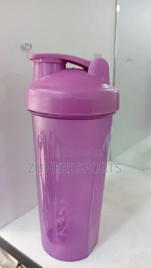 600ml Protein Shaker Bottles With Stainless Steel Mixer