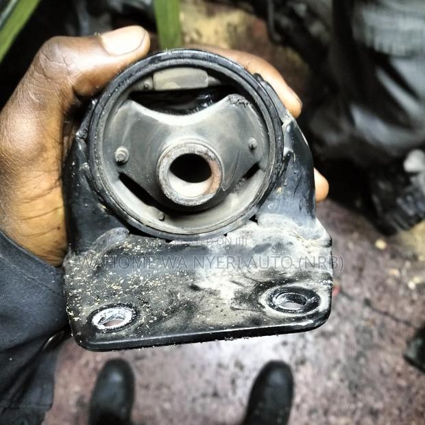 Upper Gearbox Mount 1kd (Prado,Hiace) - thumbnail 7