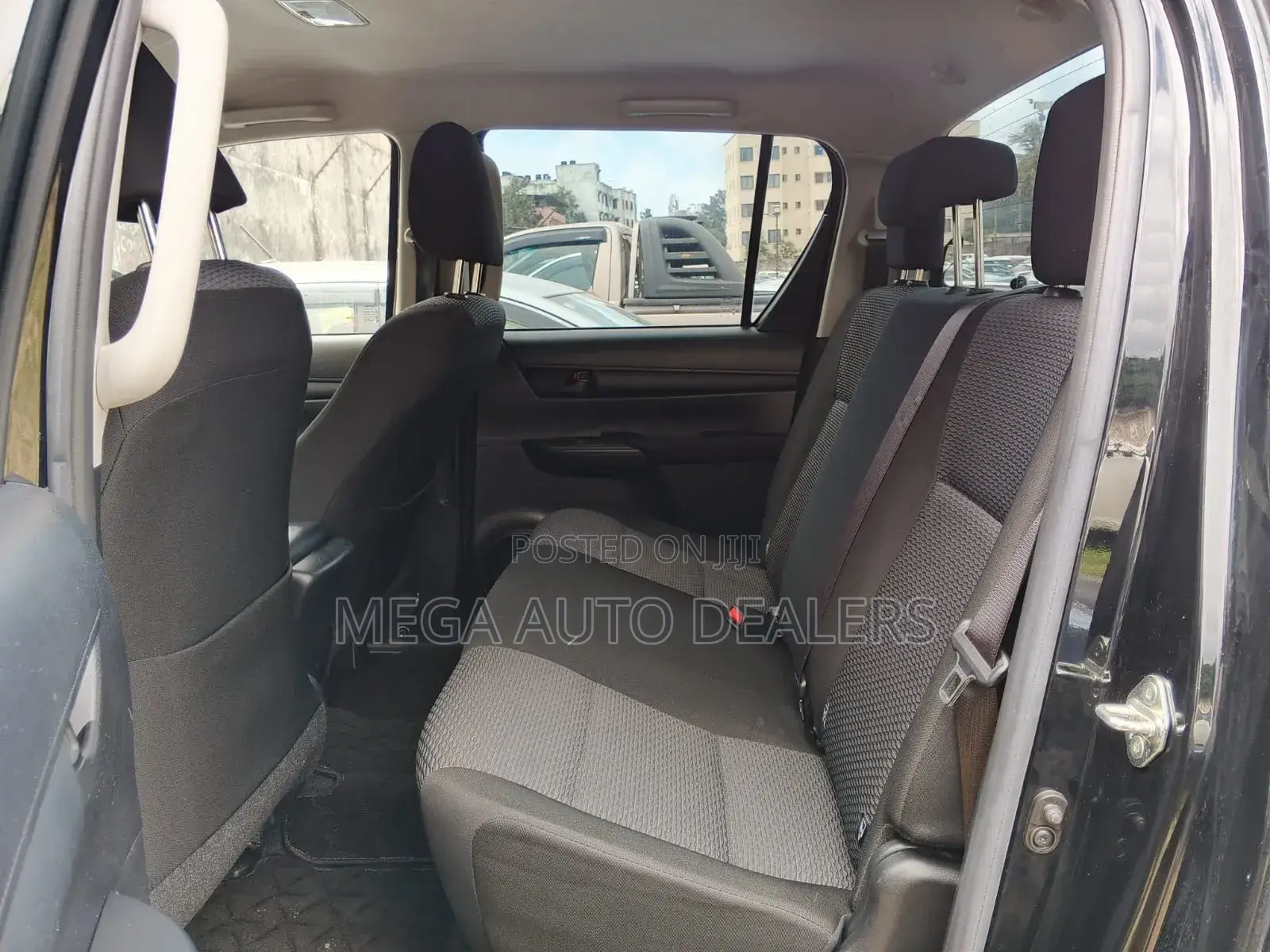 Toyota Hilux 2018 Black