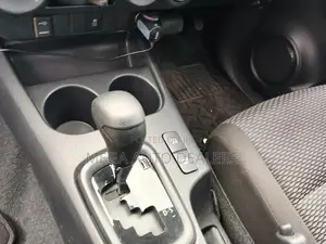 Toyota Hilux 2018 Black