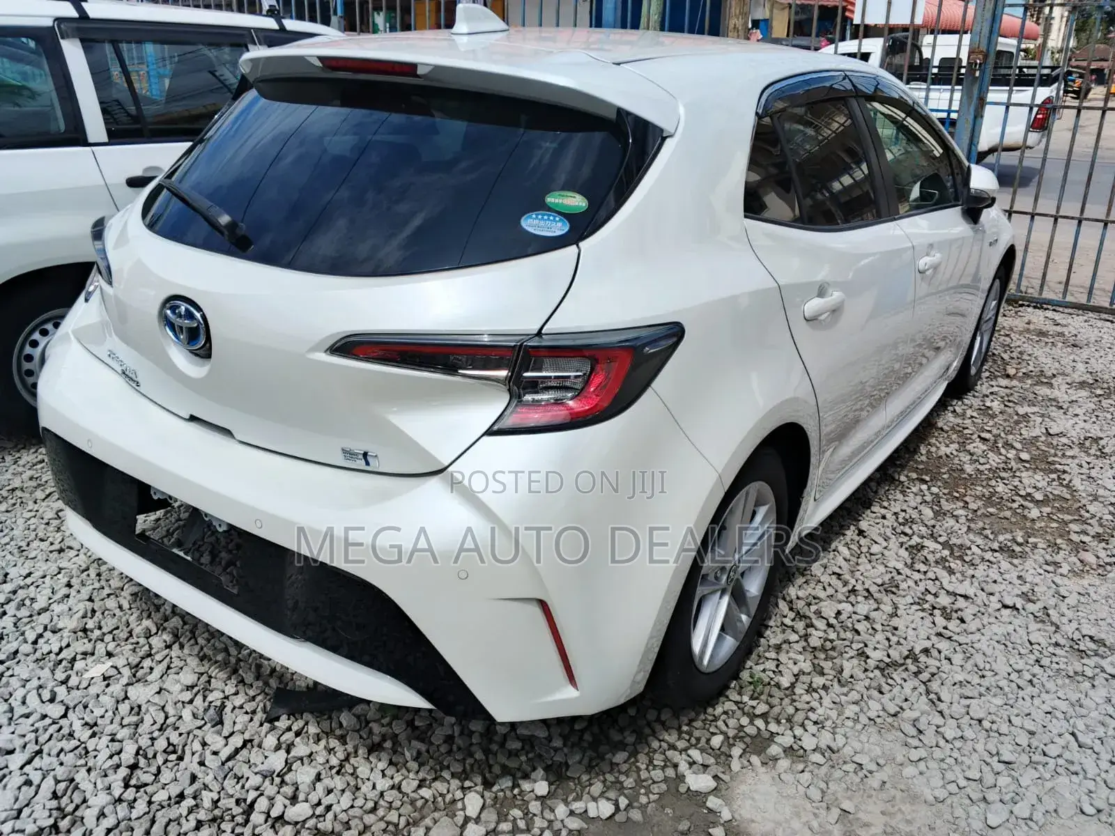 Toyota Corolla 2018 White