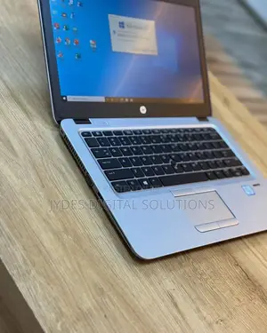 Laptop HP EliteBook 820 G3 8GB Intel Core i5 SSD 256GB