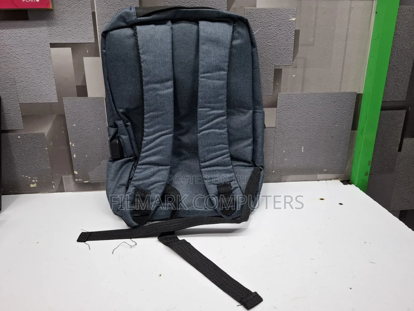 Commuter Laptop Backpack - Black/Gray