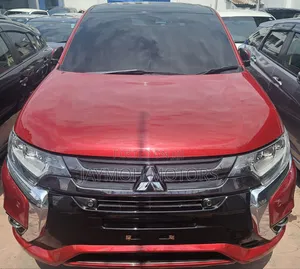 Mitsubishi Outlander 2018 Red