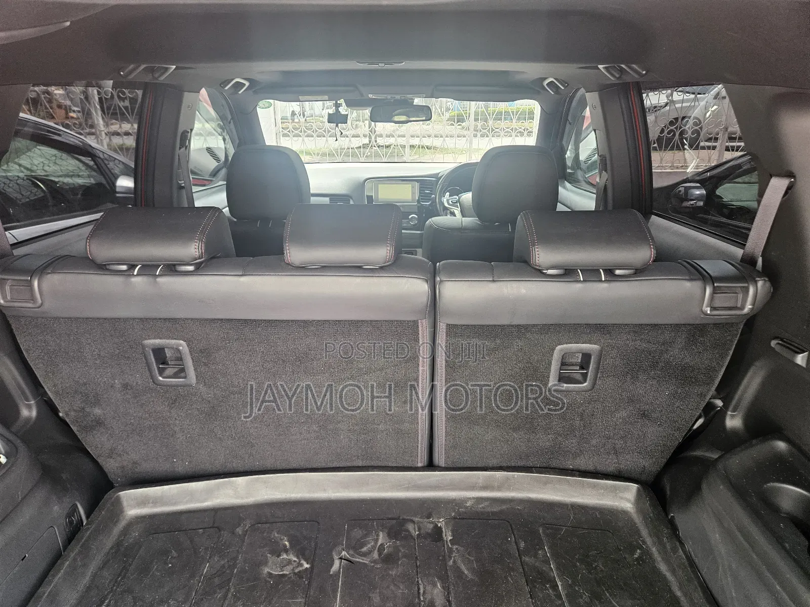 Mitsubishi Outlander 2018 Red