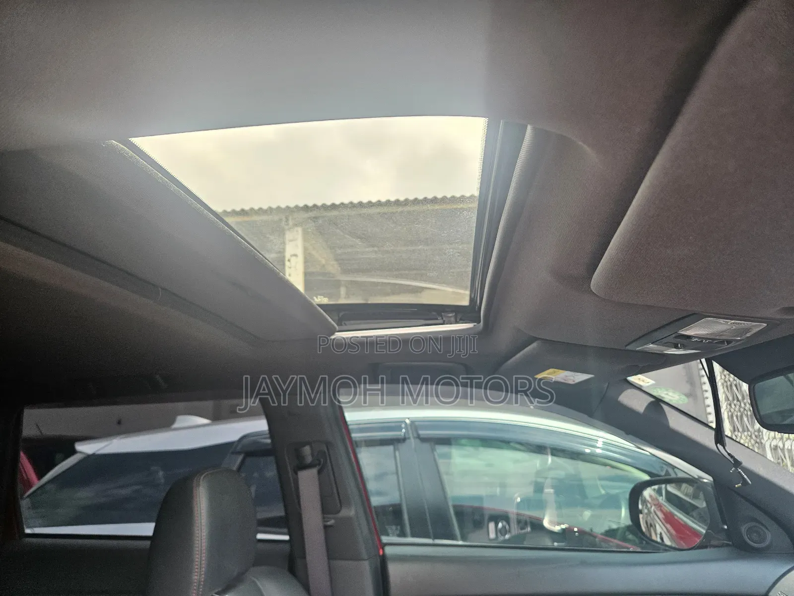 Mitsubishi Outlander 2018 Red