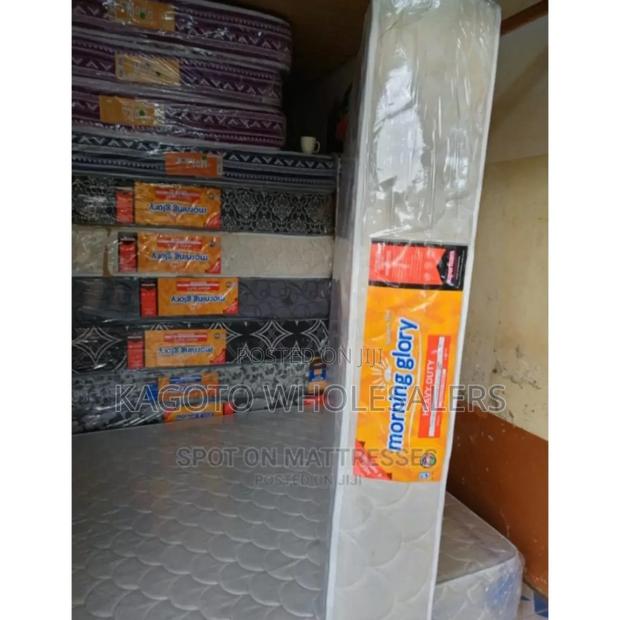 Whité Morning Glory - Mattress 5by6 8inch - main view