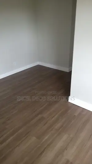 Hassle Free Maintenance SPC Durable Flooring